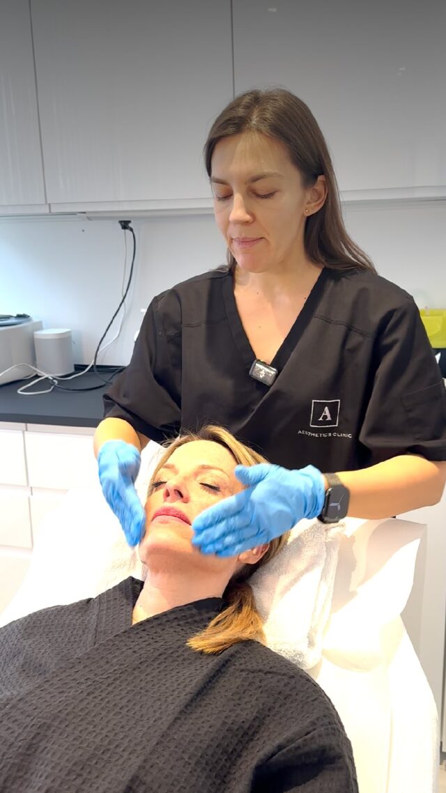 Our patient Maëlle received a targeted treatment designed to address two key skin concerns: loss of elasticity and dryness.

To deeply nourish and strengthen the skin, we used the Monaco beauty cocktail, which contains 12 essential vitamins, including vitamins A and B. This powerful blend helps restore skin tone and vitality. For intense hydration, we applied a skin booster based on hyaluronic acid, which replenishes moisture levels and brings back a fresh, radiant look.

Step-by-step breakdown of the procedure:

1️⃣ Makeup removal and gentle cleansing
2️⃣ Soft exfoliation to remove dead skin cells
3️⃣ Pore-opening mask to prepare the skin
4️⃣ Ultrasound device treatment for gentle clearing of residues and stimulation of surface collagen production
5️⃣ Venus rings correction — these are age-related lines around the neck caused by dryness and reduced elasticity. A hyaluronic acid-based biostimulator was used to fill and smooth this area, visibly rejuvenating the skin
6️⃣ Final step — injection of the Monaco cocktail into the subcutaneous layer to activate cellular regeneration

💫 Curious about the results?
Stay tuned — we’ll be sharing the before & after photos very soon!